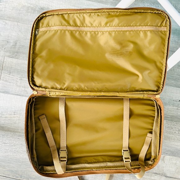 Hartmann Tweed & Leather Trim Expandable 3 Compartment Travel Bag - Picture 7 of 16